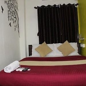 Hotel Saffron Inn